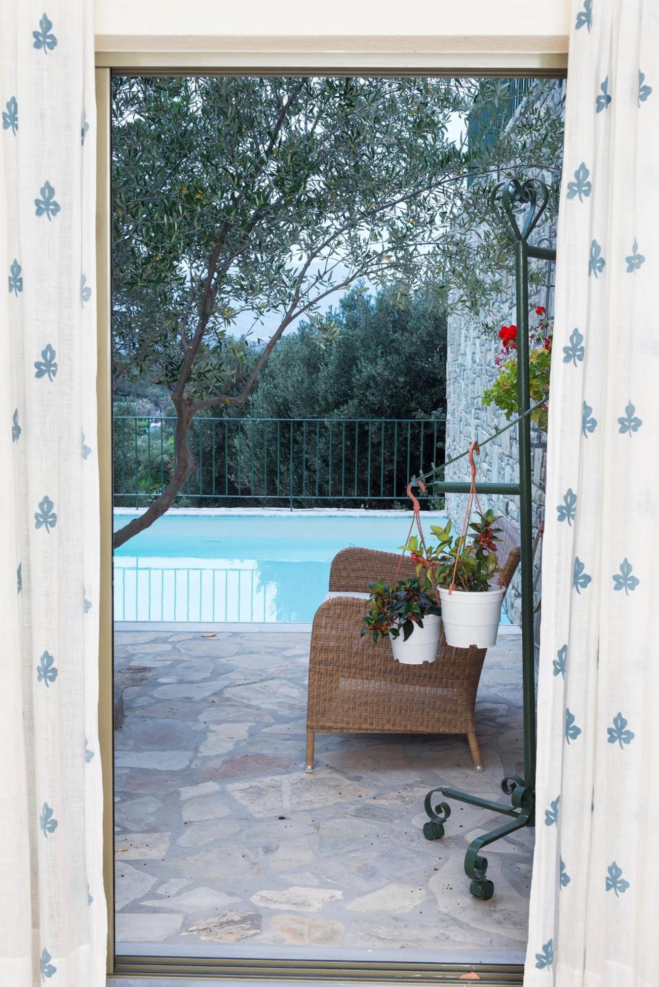 Istron Luxury Villas エクステリア 写真